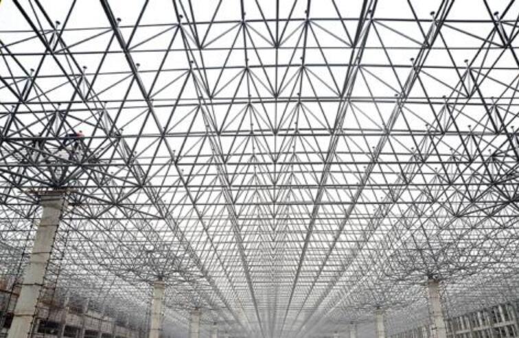 韶山网架公司为您分享干煤棚在后期的使用保养方法